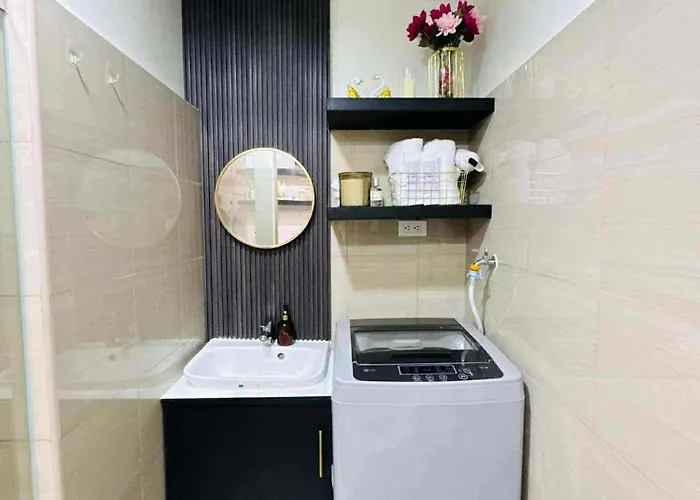 Aparthotel Family Moa Staycation Manila